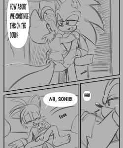 An Early Christmas Present 005 and Gay furries comics