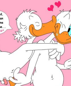 The Stalking Duck 175 and Gay furries comics